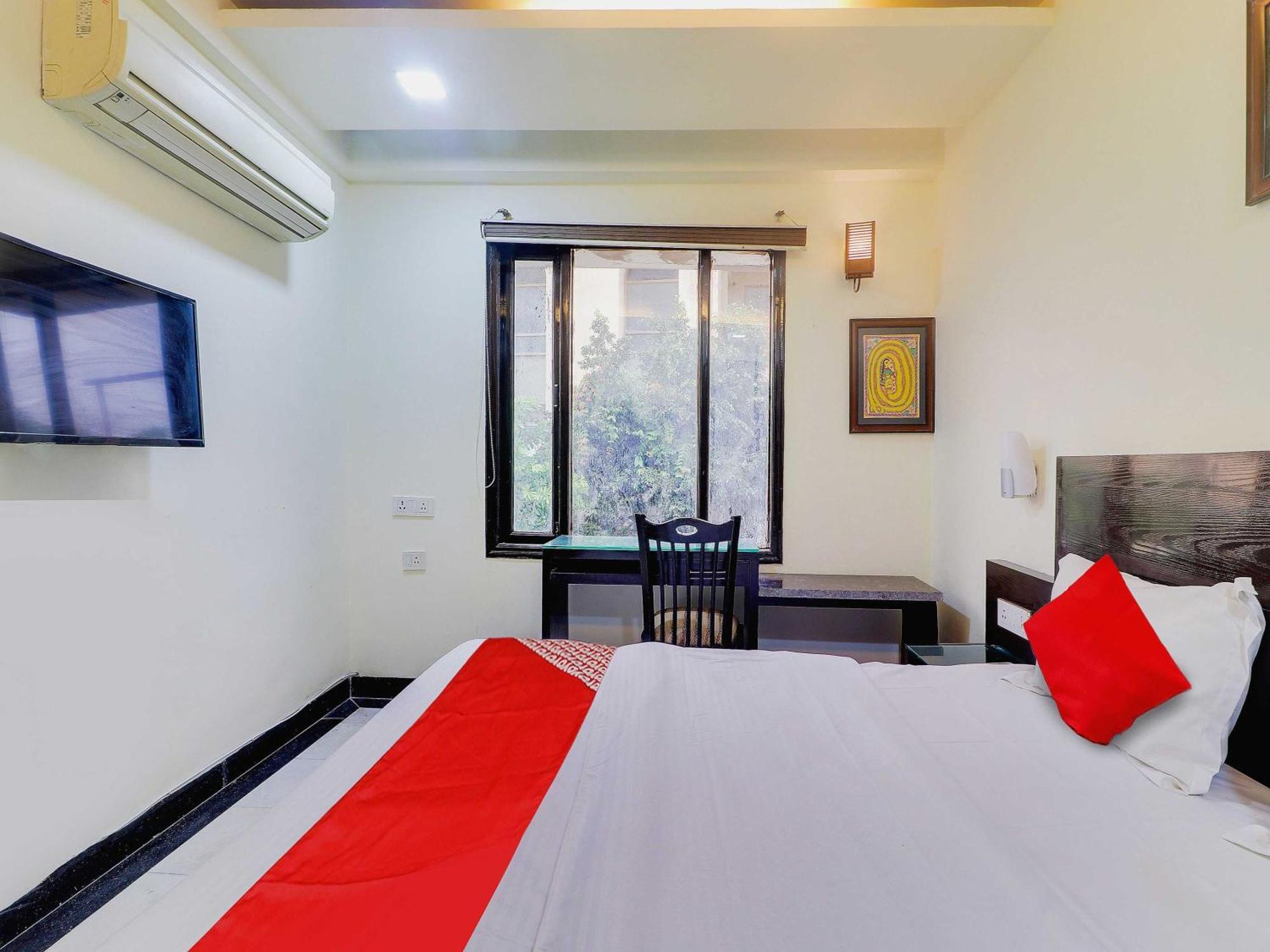 Oyo Flagship Hotel Rudra Palace Agra  Exterior foto