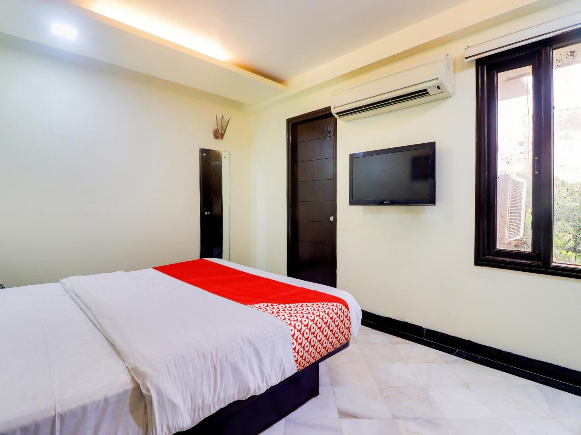 Oyo Flagship Hotel Rudra Palace Agra  Exterior foto