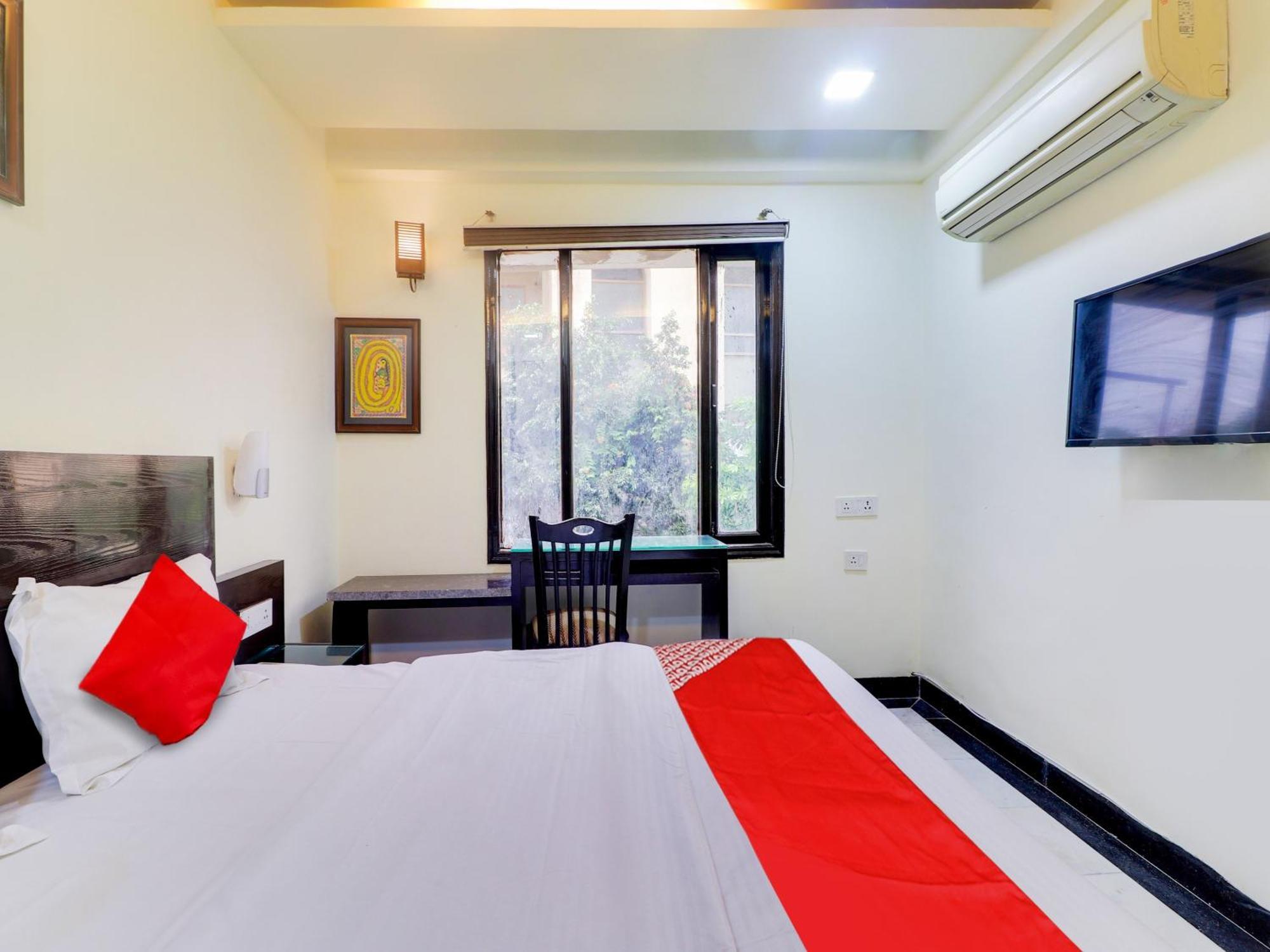 Oyo Flagship Hotel Rudra Palace Agra  Exterior foto